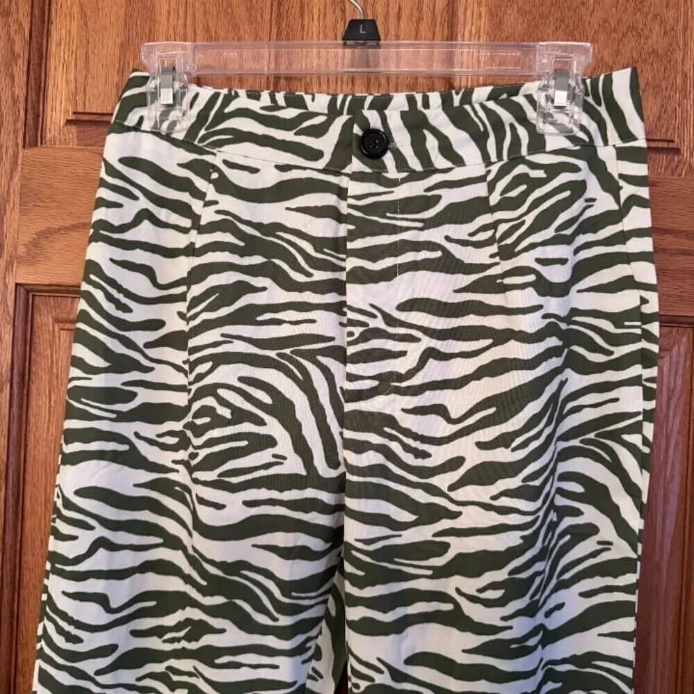 SHEIN Women's Zebra Print Flare Pants Green Size S Casual Stylish NWOT